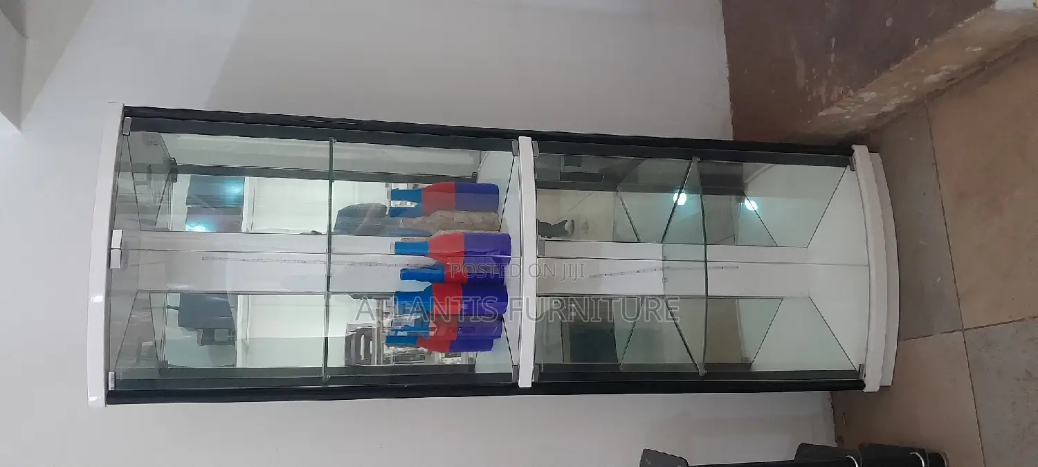 Executive Corner Unit (Bland New)