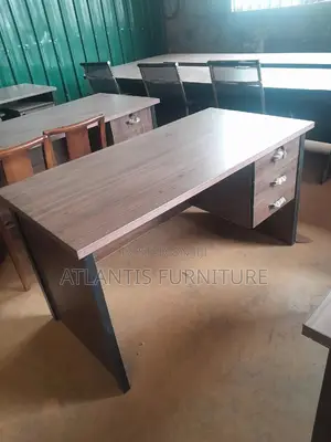 Computer Table (140meter)