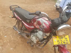 Bajaj CT 110X 2022 Red