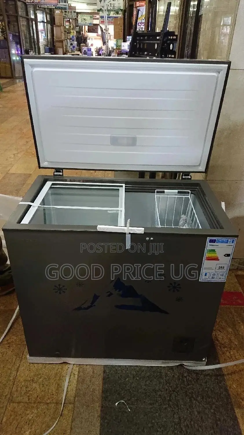 260 Litres Hisense Deep Freezer.