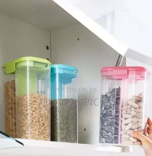 Plastic Food Storage Containers