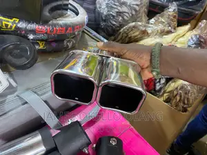 Double Exhaust/ Mufflers