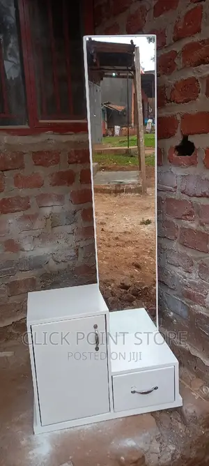 Dressing Table/Mirror/Dressing Mirror/Mirror/Dressing Mirror