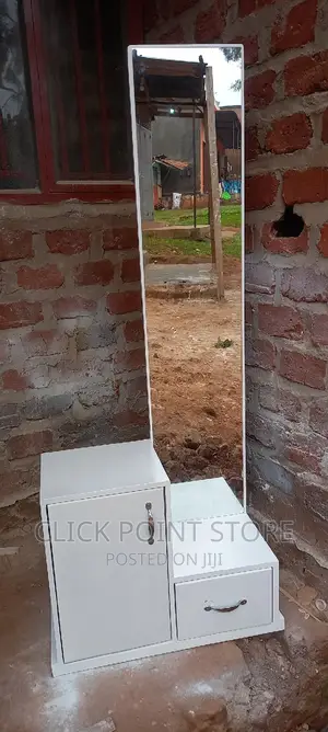Dressing Table/Mirror/Dressing Mirror/Mirror/Dressing Mirror