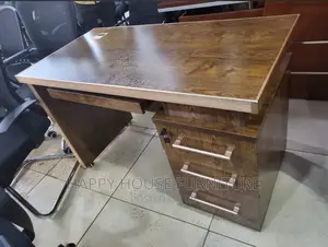 Executive Office Desk (1.4 Meters)