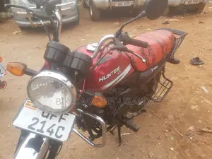 Hero Hunter 125 2022 Red