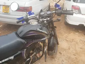 Mahindra Centuro 2018 Blue