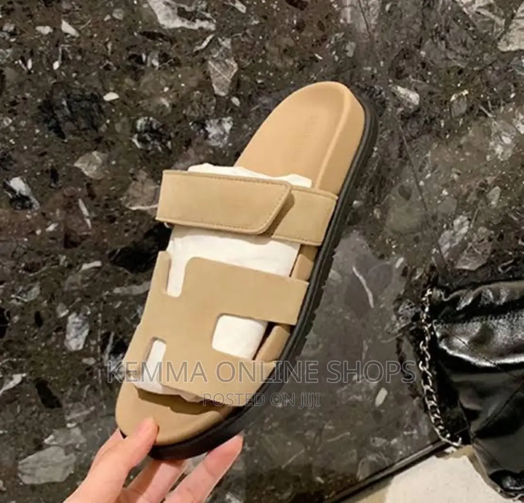 Hermes Slip On