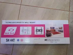 Tilting LED / Curved Wall Mount