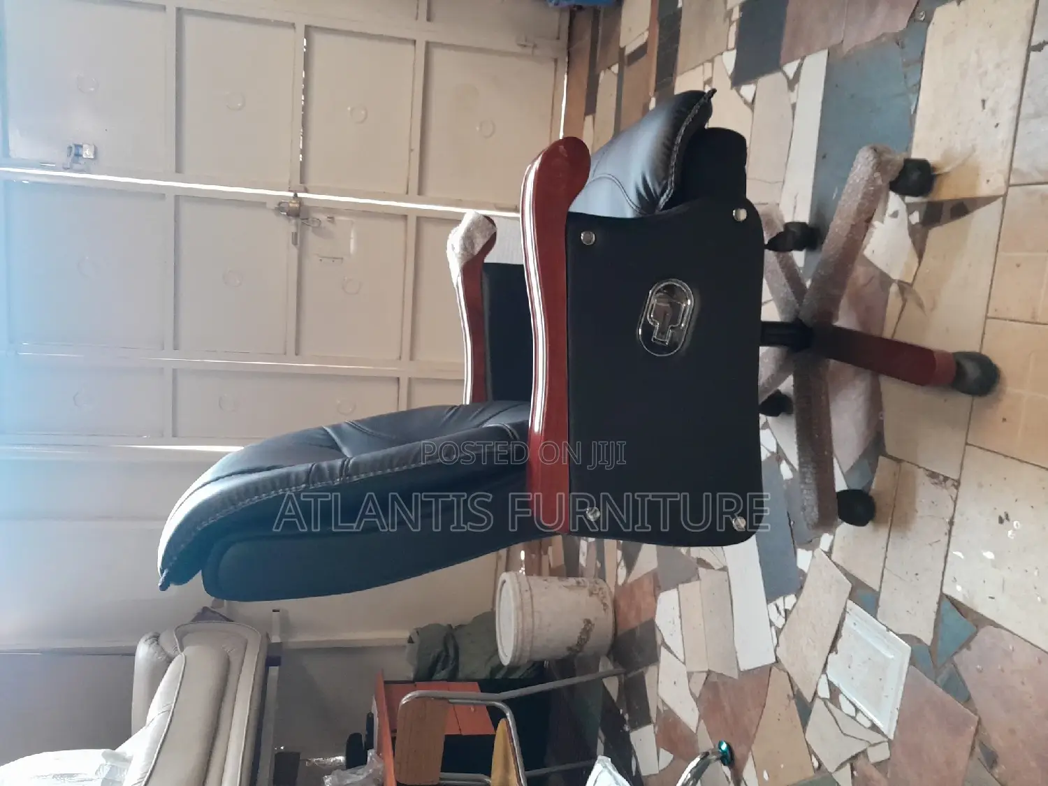 Malaysian Leather Executive Office Chair (Black)