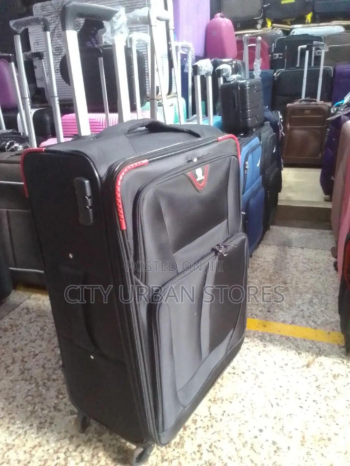 Dfavours Suitcases