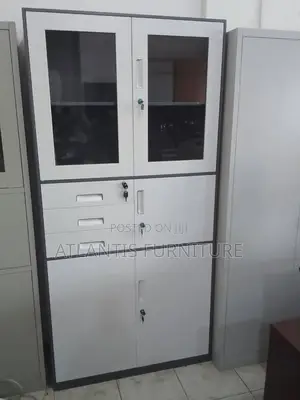In Building Safe Cabinet