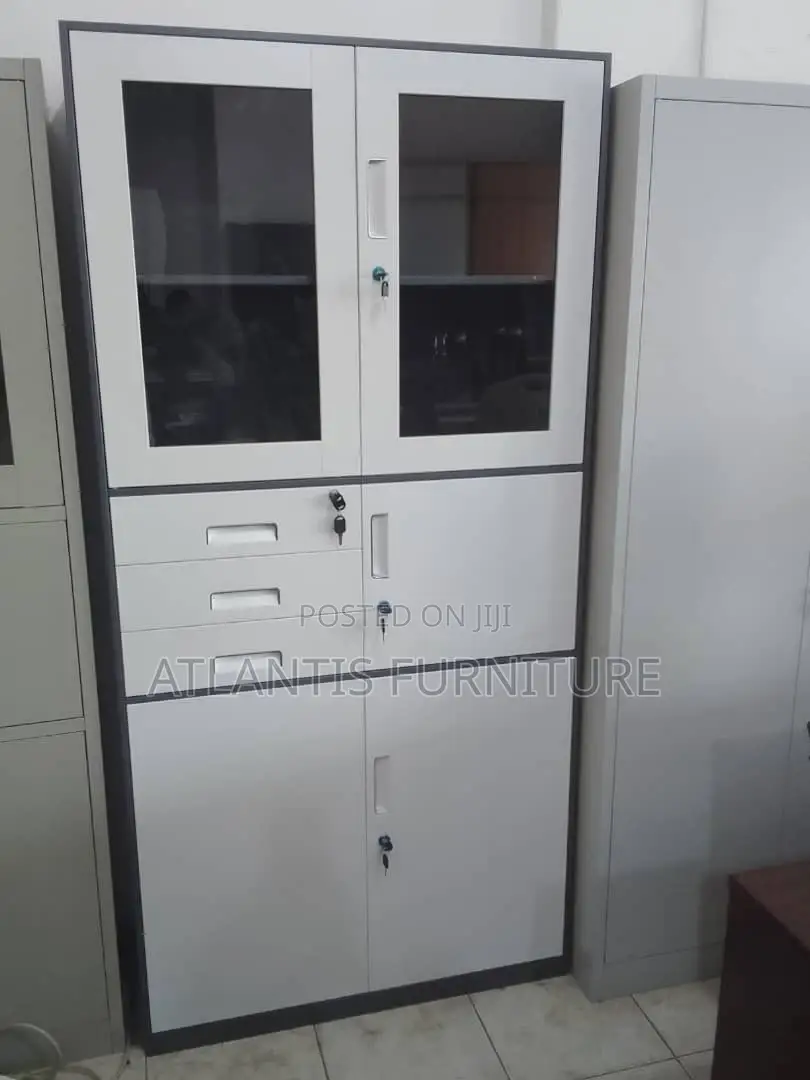 In Building Safe Cabinet