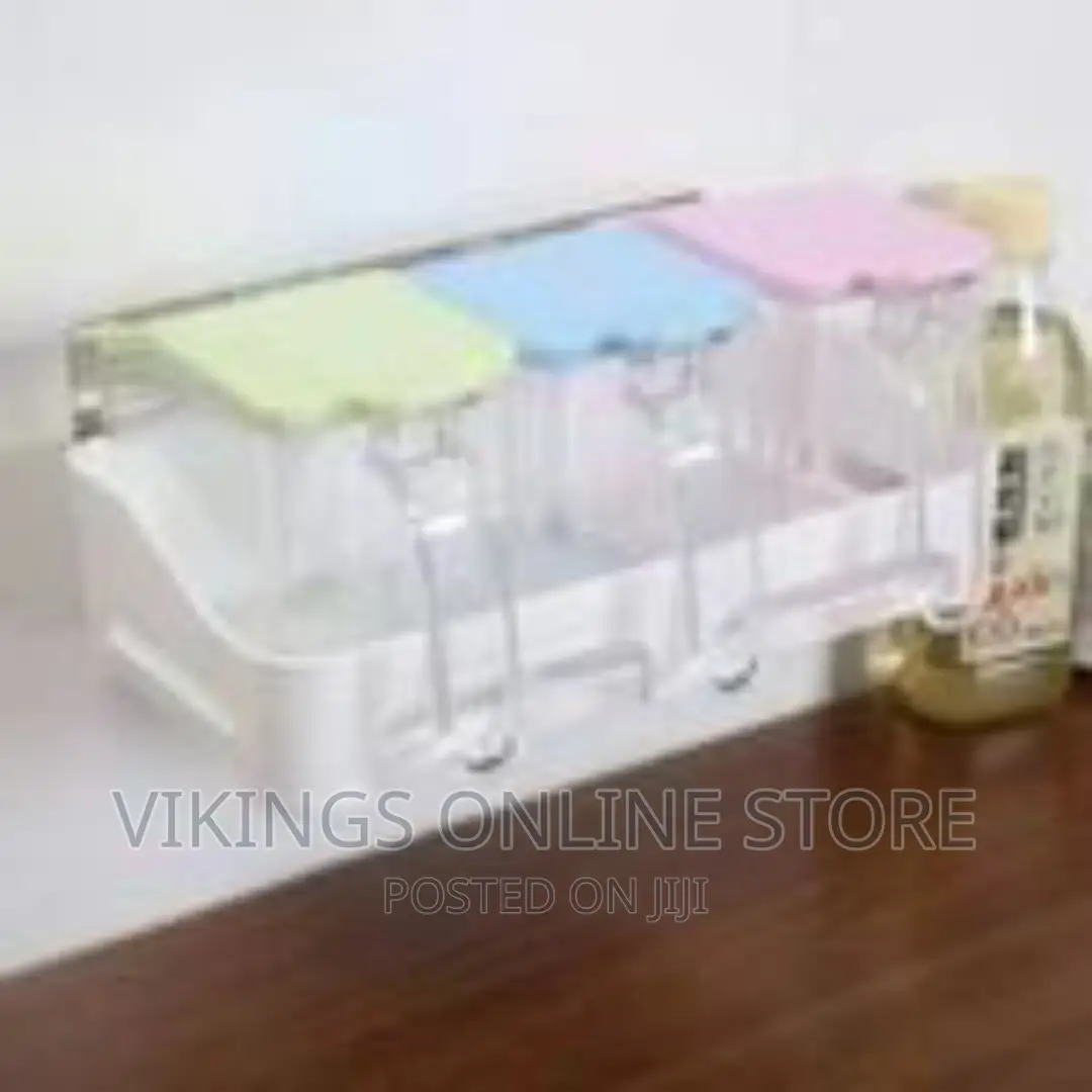 3 Piece Wall-Mounted Plastic Sugar/Spice Storage Jard