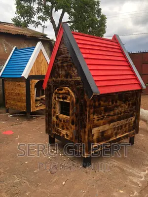 MSFTC Nice Dog House