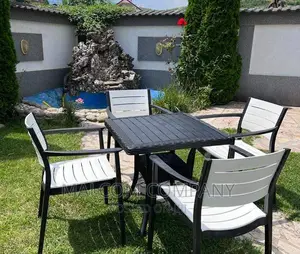 Bar/ Restaurant Plastic Chairs and Table