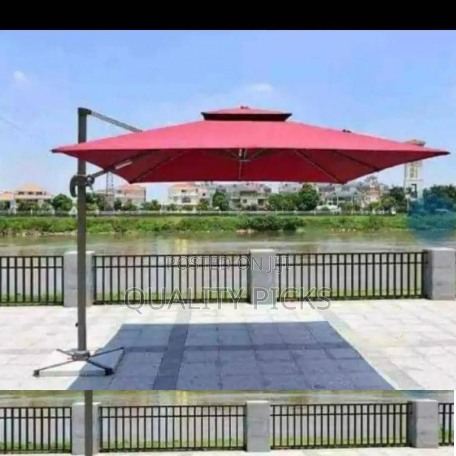 Easy to Use Outdoor Umbrella