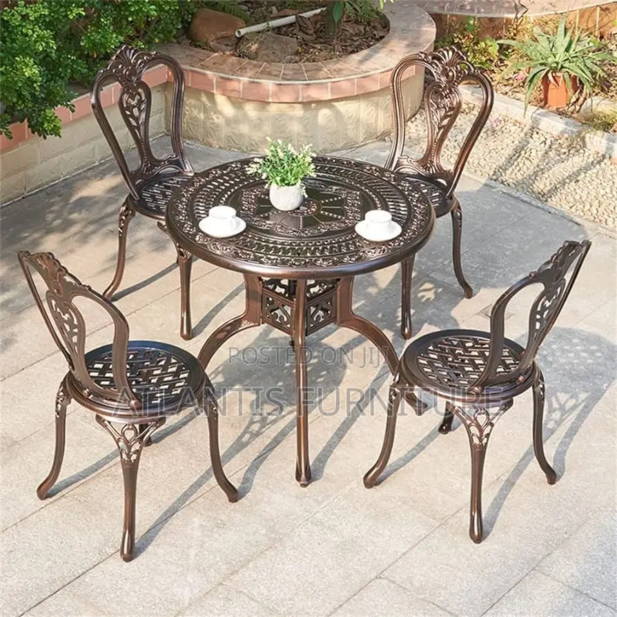 Executive Garden Table and Table