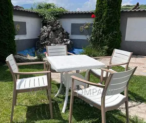 Plastic Chairs and Table for Restaurants, Gardens, Bars