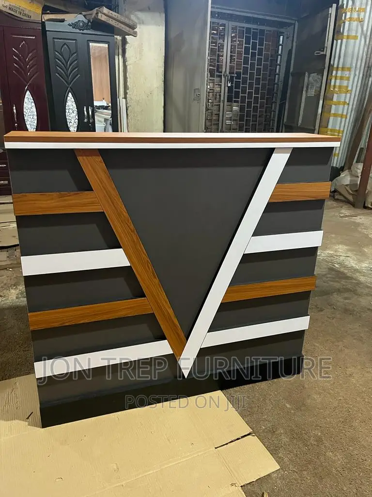Reception Table 120cm