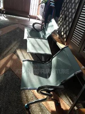 Waiting Chair With Middle Steel Table.