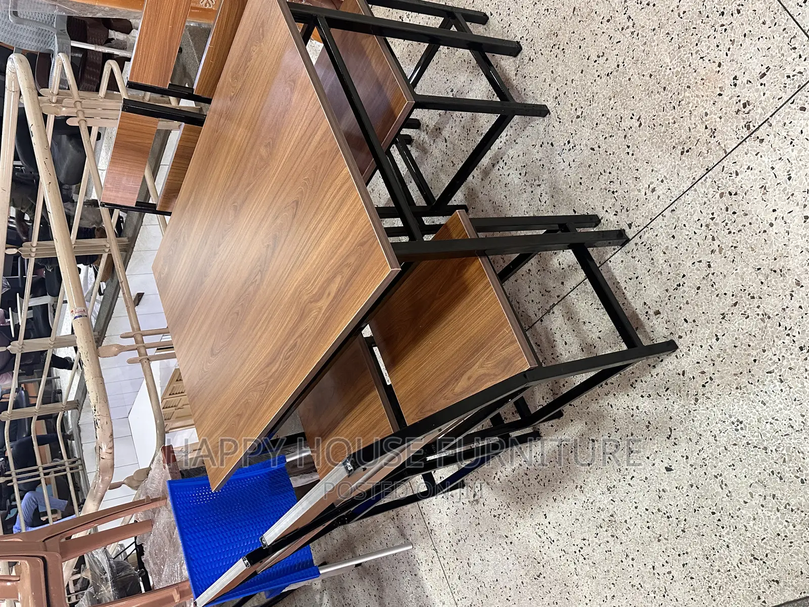 Dining Table (4 Seater)