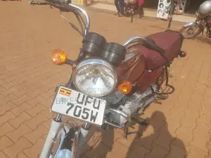 Bajaj Boxer 2023 Red