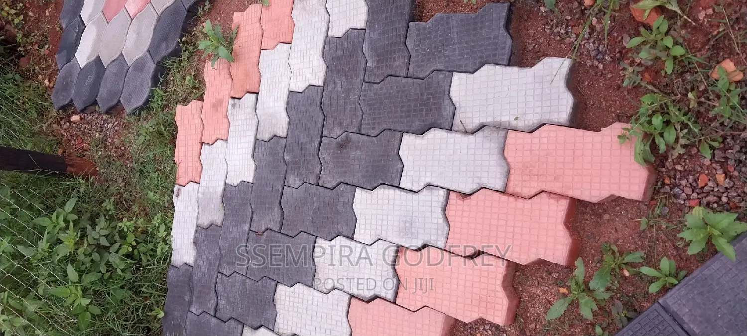 Pavers in All Formats and Colours