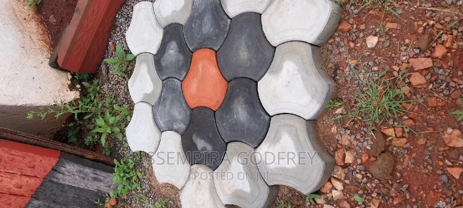 Pavers in All Formats and Colours