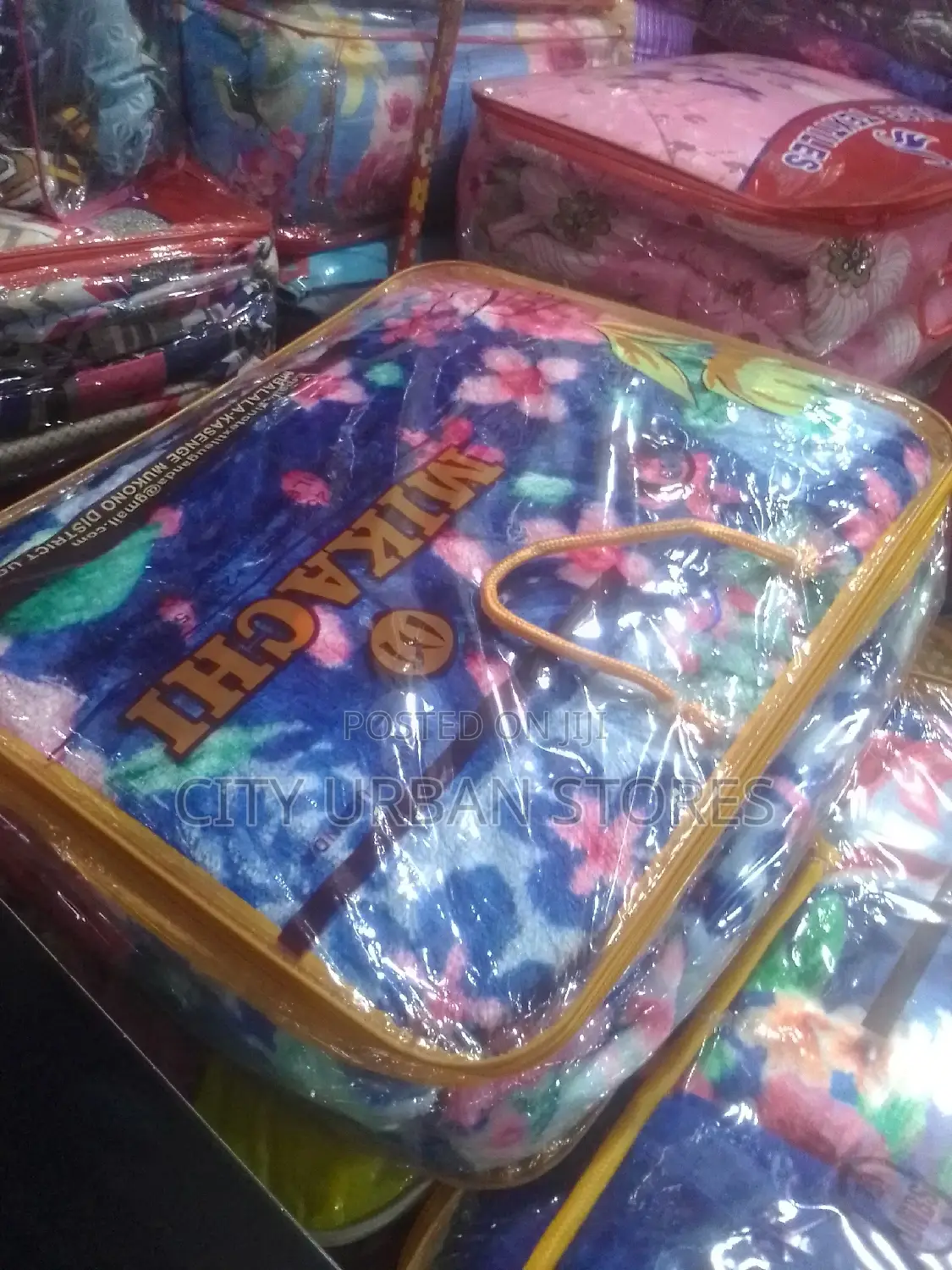 Mikach Smooth Blankets
