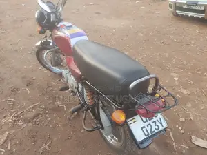 Bajaj Boxer 2017 Red