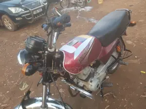 Bajaj Boxer 2017 Red