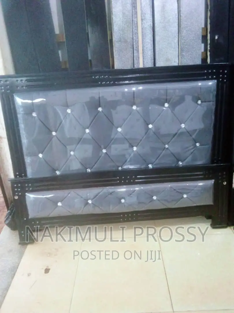 Gray Leather 5x6 Bed Available