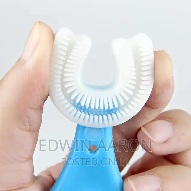 Kid's U -Shaped Toothbrush