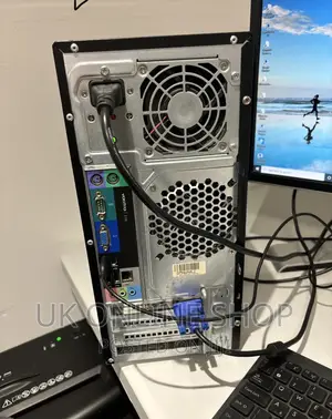Desktop Computer Dell Vostro 3900 4GB Intel Core I5 HDD 500GB