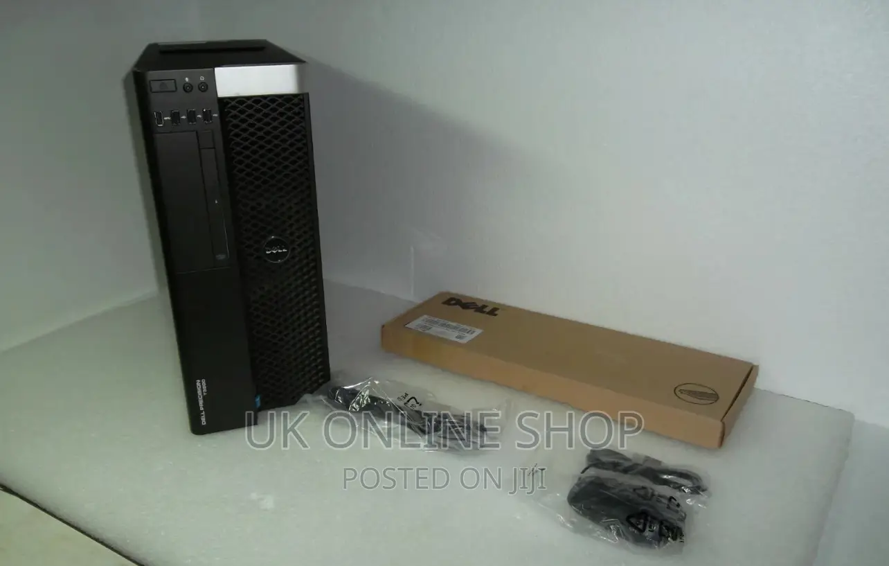 Desktop Computer Dell Precision 7820 4GB Intel Xeon HDD 500GB