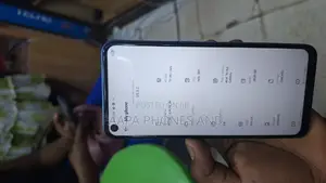 Tecno Camon 18i 128 GB Blue