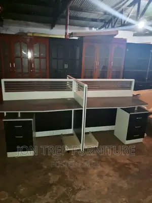 Workstation Office Table