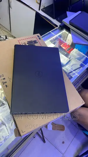New Laptop Dell Vostro 15 3549 8GB Intel Core I5 SSD 256GB