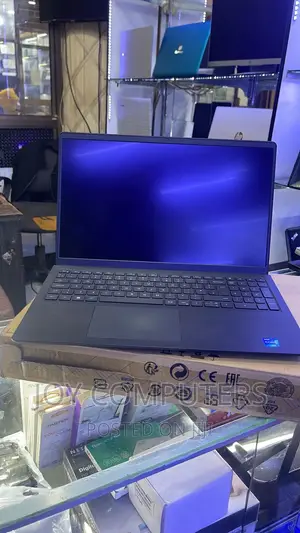 New Laptop Dell Vostro 15 3549 8GB Intel Core I5 SSD 256GB