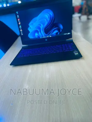 New Laptop HP Pavilion 15 8GB AMD Ryzen 5 SSD 512GB
