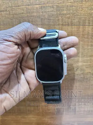 UK Used Apple Watch Ultra 1 49mm Black Alpine Loop