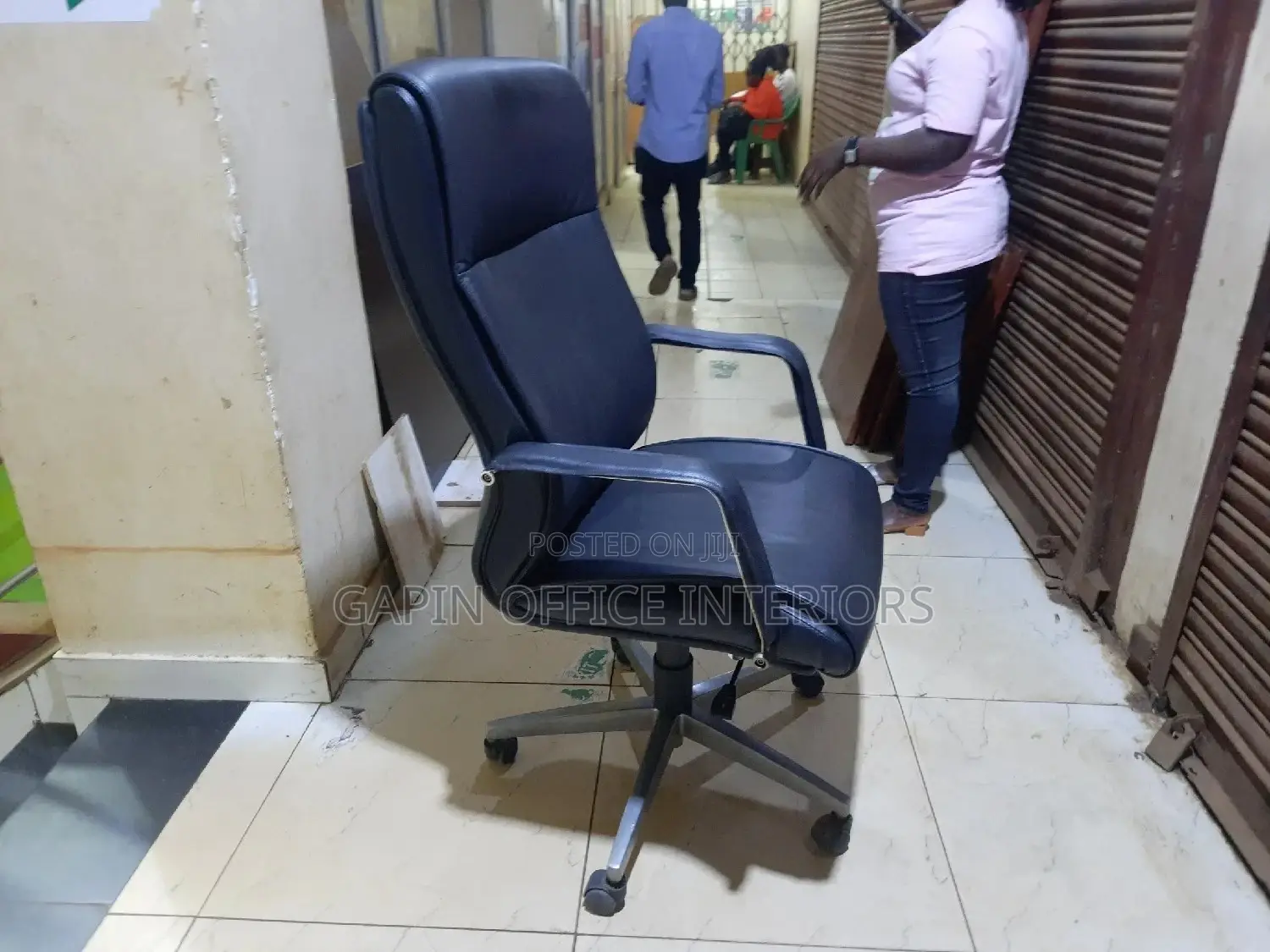 Long Back Executive Office Chair
