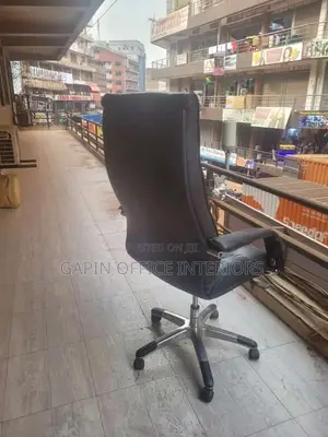 Executive Office Chair