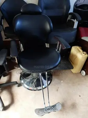 Saloon Chair