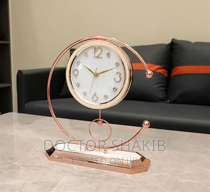 Modern Table Clock