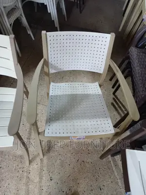 Plastic Restaurant Chair Imported From Turkey