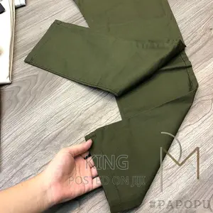 Kaki Trouser. Green. Stretcher