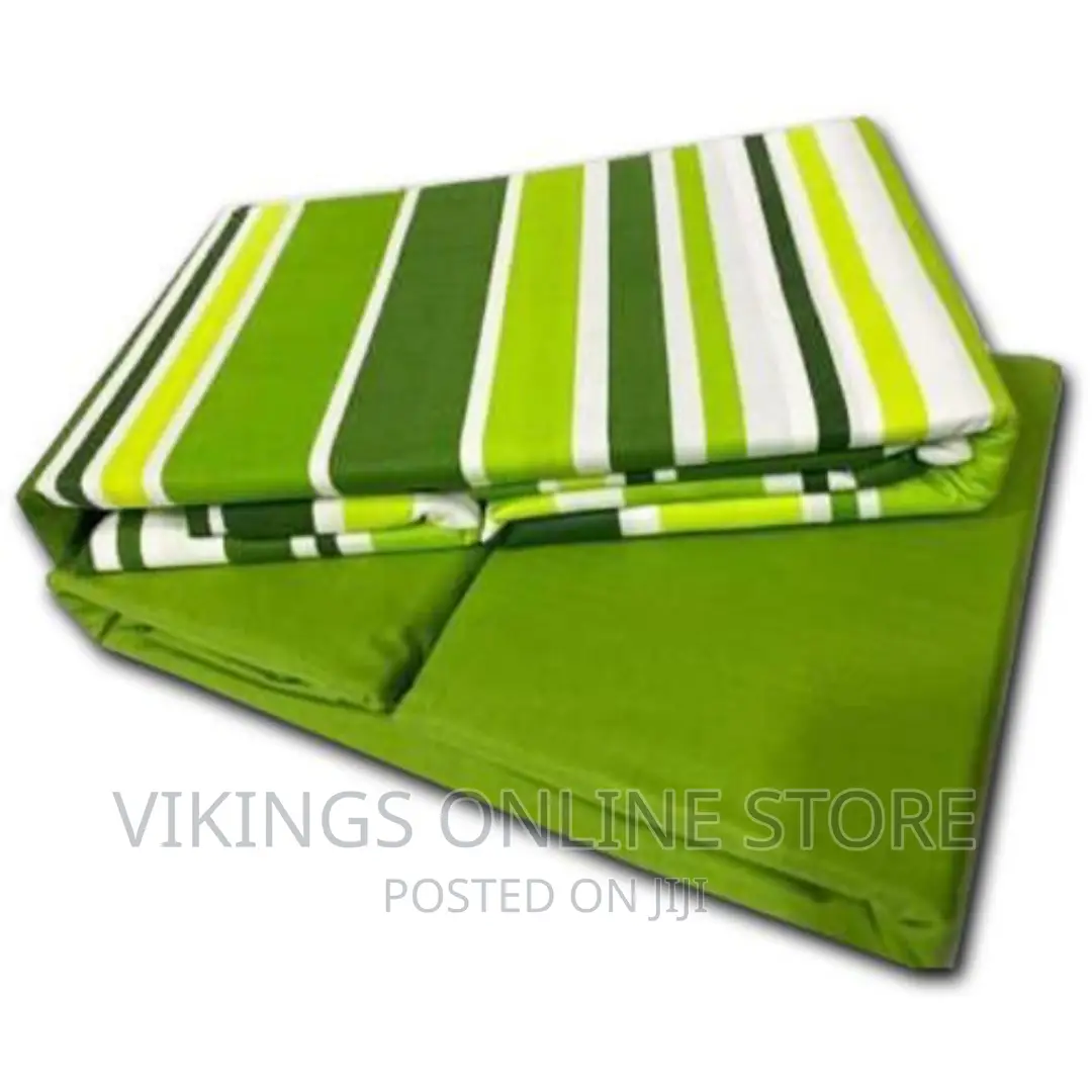 Cotton Bedsheets With 2 Pillowcases- Multicolor