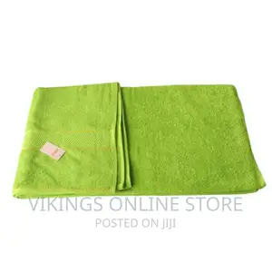 Bath Pure Cotton Towel- Lime Green